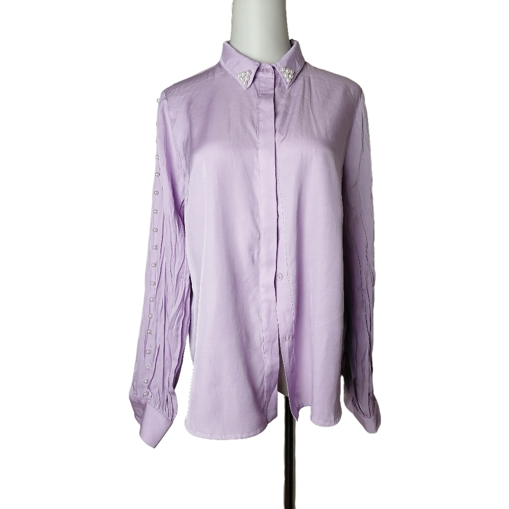 ☔️ S/M, vintage pearl-embellished, lilac satin blouse